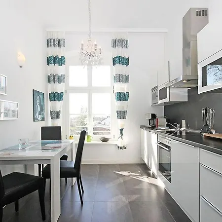 Jagdschloss Zu 6 Hohen Niendorf