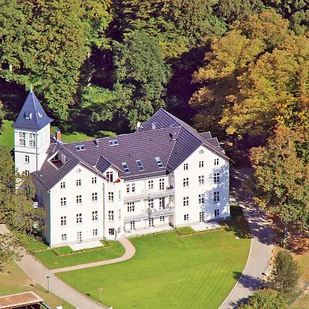 Jagdschloss Zu 6 Appartement *